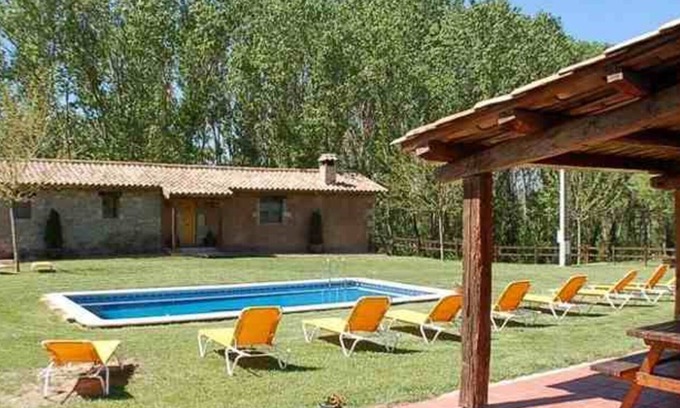 Sagas Cottage | Fantastic rural house El Molí de Canellas