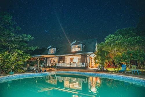 Paopao House | Fare Haurevaiti Moorea