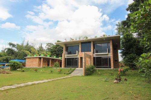 Dhaka Division House | Farm House