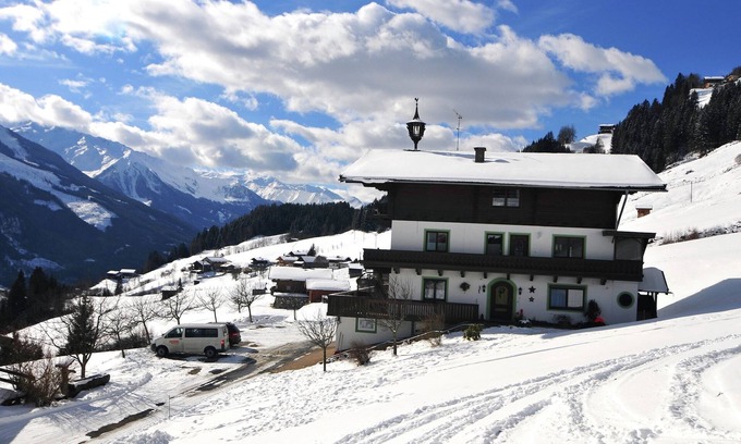 Schonbach Apartment | Farmhouse in Hollersbach with Mountain Views