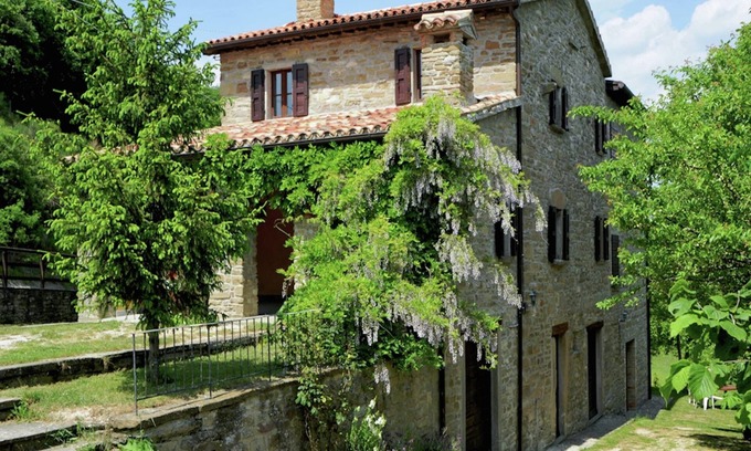 Apecchio Other | Farmhouse in Apecchio with Pool & Spa