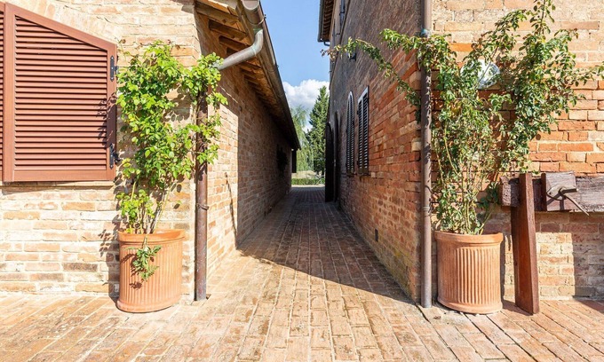 Bollano Other | Farmhouse in Buonconvento