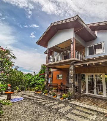 Orani House | Farmhouse in Talimundoc