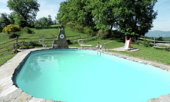 Ortignano Raggiolo House | Farmhouse in Tuscany with Pool & Garden