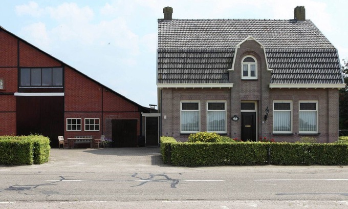 Ulicoten Other | Farmhouse in Ulicoten near Forest Trails