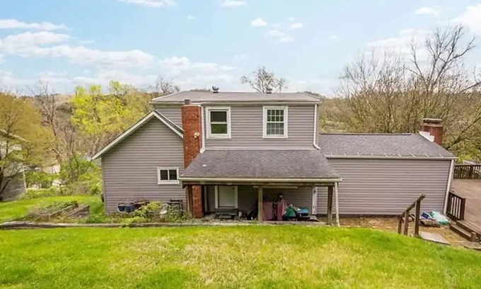 West Mifflin Other | Farmhouse Retreat with Big Yard