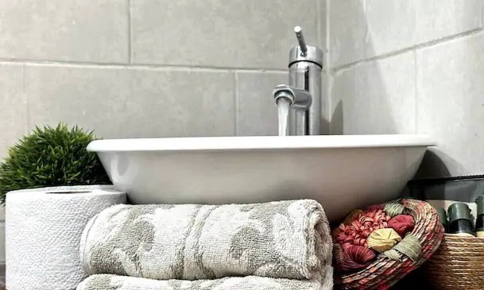San Pedro Tlaquepaque Hotel | Fast Wi-fi Central Location Self-Check-In Secure