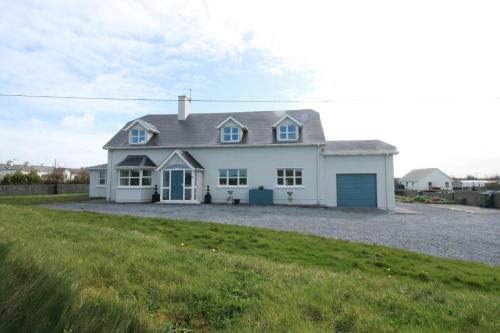 Ballybunion Villa | Fealeview House, Ballybunion