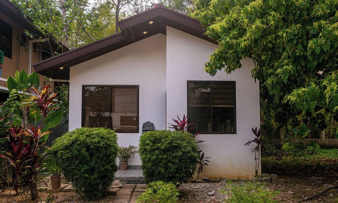 Coron House | Feel at home in this bungalow w/hi-speed internet