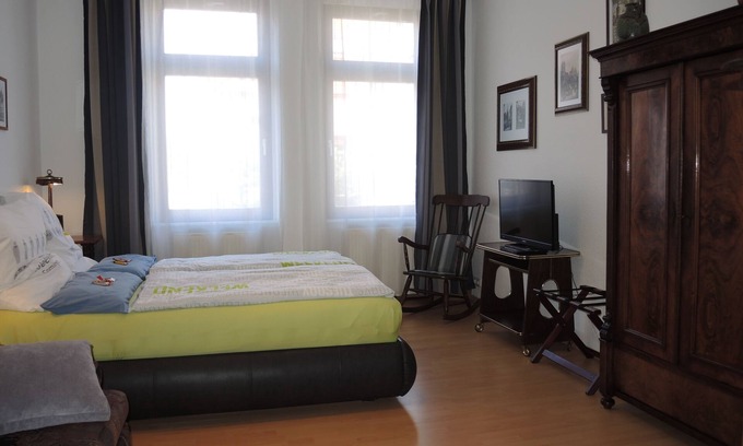 Erfurt Apartment | Feel-good atmosphere in the Maison Kirsten
