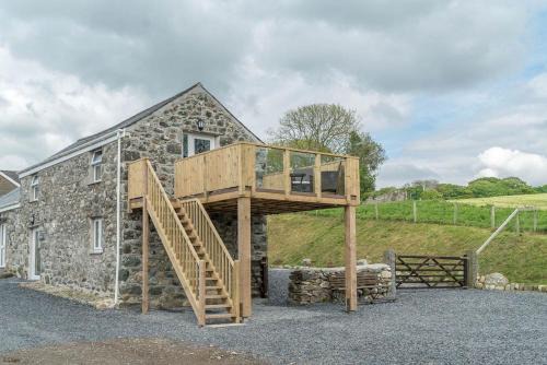 Dinas House | Felin-Pennarth
