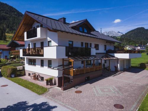 Sankt Martin am Tennengebirge Apartment | Ferienwohnung Maria Gstatter