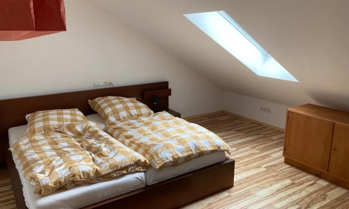 Bad Konigshofen Apartment | Ferienwohnung Jeßberger