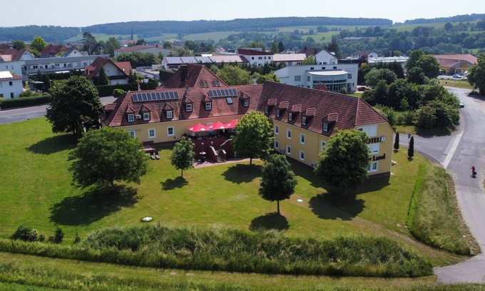 Oberthulba Apartment | Ferienapartment mit 2 Schlafzimmern und Küche