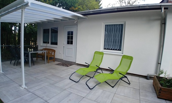 Bungalowdorf an der Talsperre House | Ferienbungalow "Am Wald" am Zeulenrodaer Meer