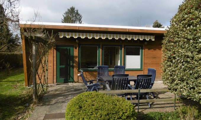 Zepernick Apartment | Ferienbungalow Am Birkenwäldchen