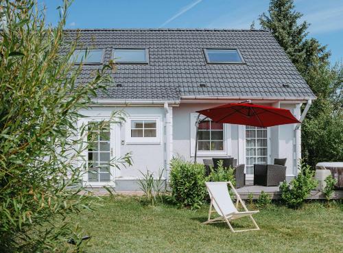 Luetow House | Ferienhäuser Insel Usedom Haus Milo 5 - Blick aufs Achterwasser! Whirlpool und Sauna
