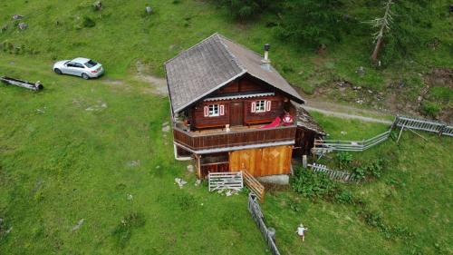 Heiligenblut House | Ferienhütte Ortnerkasa