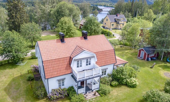 Eksharad Villa | Ferienhaus Älvbrinken Värmland