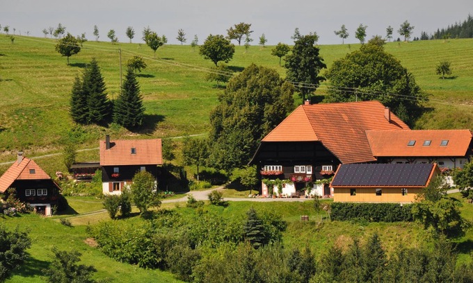 Zell am Harmersbach House | Ferienhaus Leibgeding, 80qm mit 2 Schlafräume und überdachter Terrasse für max. 4 Personen