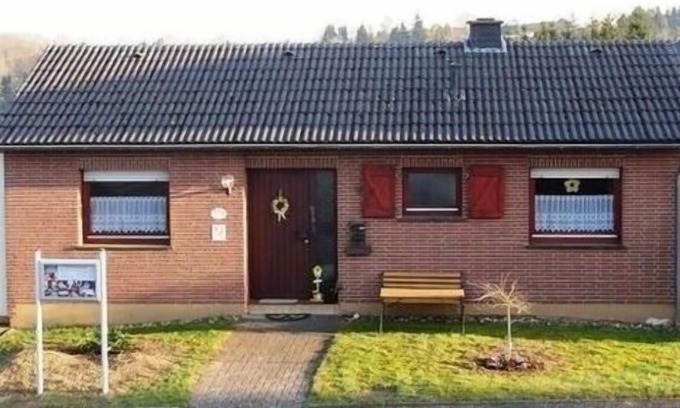 Esch House | Ferienhaus für 6 Gäste mit 125m² in Esch