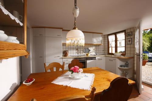 Kirchzarten House | Ferienhaus im Gässle, Kirchzarten, Dreisamtal