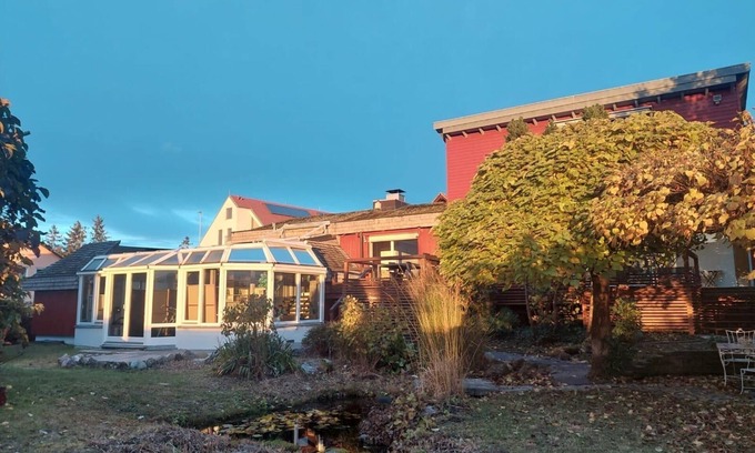 Ueberlingen House | Ferienhaus "künstlerhaus" für bis zu 8 Personen mit Pool