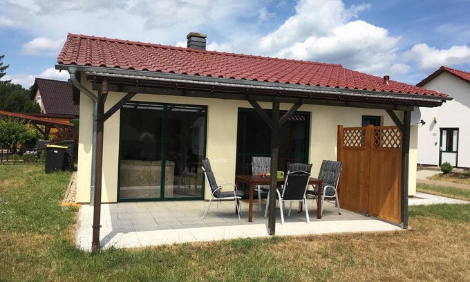 Fleeth House | Ferienhaus Pirol am Vilzsee in Mirow