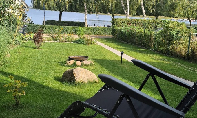 Krakow am See House | Ferienhaus Seepromenade