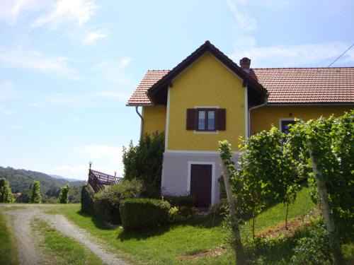 Fotschach House | Ferienhaus Weingut Bauer