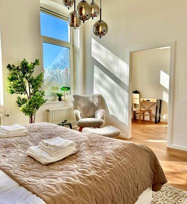 Juliusplate House | Ferienhaus Weserblick am Sandstrand mit Dart, Billard und Tischkicker