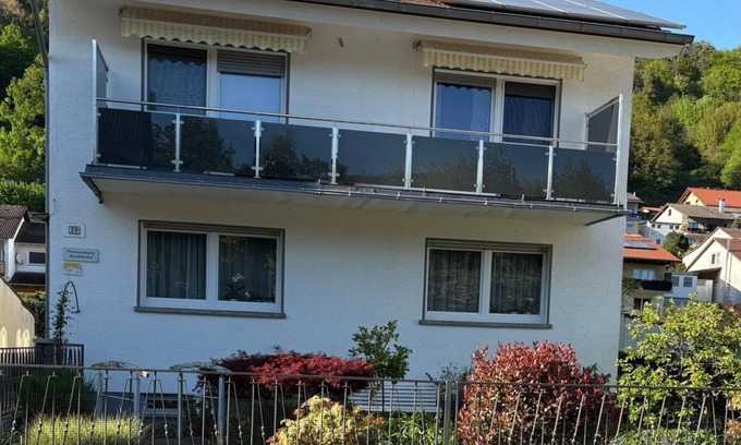 Annweiler am Trifels Apartment | Ferienwohnung Keschdeichel