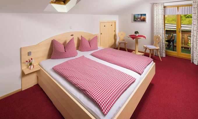 Schwob Apartment | Ferienwohnung 2 für 2 bis 4 Personen, 75 qm, 2 Schlafzimmer, Balkon