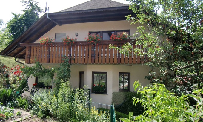 Buehlertal Apartment | Ferienwohnung 2 mit ca. 56 qm, 2 Schlafzimmer, für maximal 5 Personen