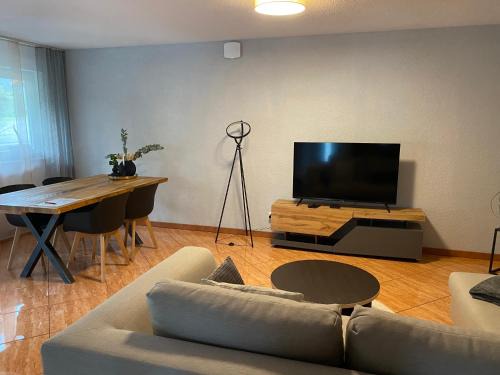 Blumberg Apartment | Ferienwohnung 3 Schweizer
