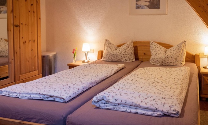 Oberharmersbach Apartment | Ferienwohnung 6, 75qm, 2 Schlafzimmer, max. 4 Personen
