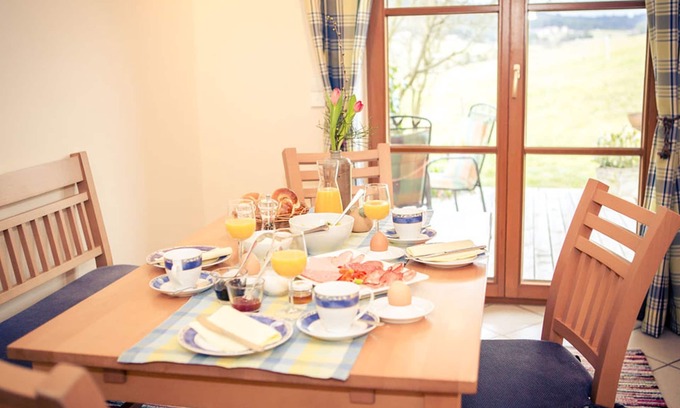 Lauterbach Apartment | Ferienwohnung, 80qm, 2 Schlafzimmer, max. 5 Personen