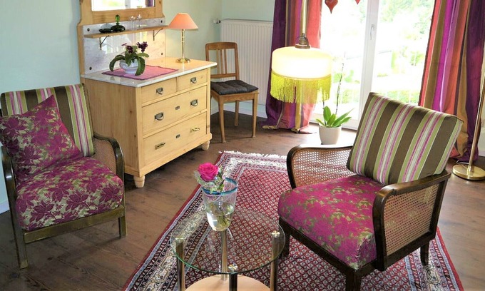 Alpirsbach Apartment | Ferienwohnung, 80qm, Garten, 2 Schlafzimmer, max. 4 Personen