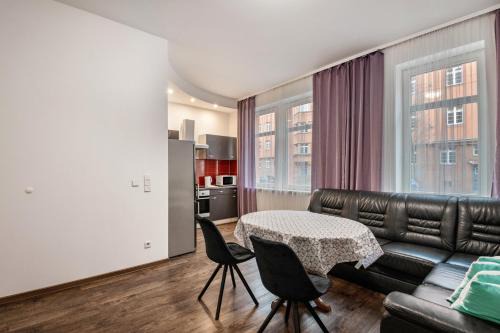 Nordost Apartment | Ferienwohnung Alex