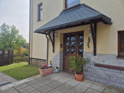Schoenheide Apartment | Ferienwohnung am Hammerberg