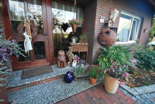 Uplengen Apartment | Ferienwohnung Am Moor, 35629