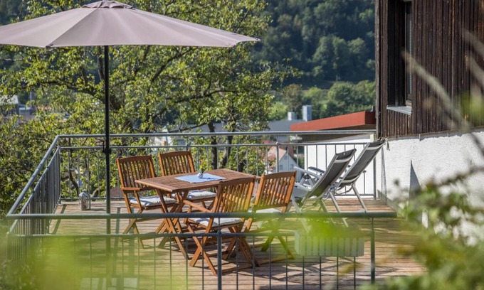 Bad Urach Apartment | Ferienwohnung Am Samuelstein