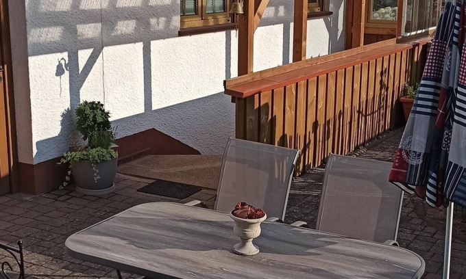 Hillesheim Apartment | Ferienwohnung am Tälchen - 2-bed apartment Ferien am Tälchen for 1-4 pers.