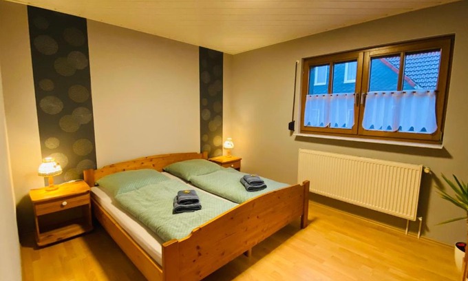 Erlau Apartment | Ferienwohnung An den Erlewiesen, 3SZ, 85qm, Kamin