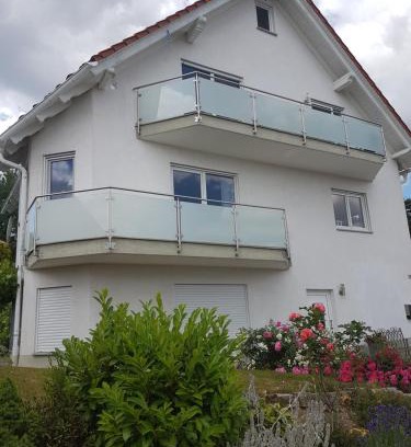 Eisenach Apartment | Ferienwohnung An der Karlskuppe