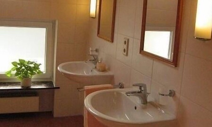 Bernlohe Apartment | Ferienwohnung/app. für 4 Gäste mit 70m² in Bernlohe