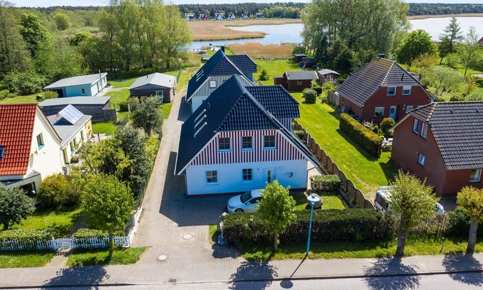 Breege Apartment | Ferienwohnung Breege Zwischen Bodden und Meer