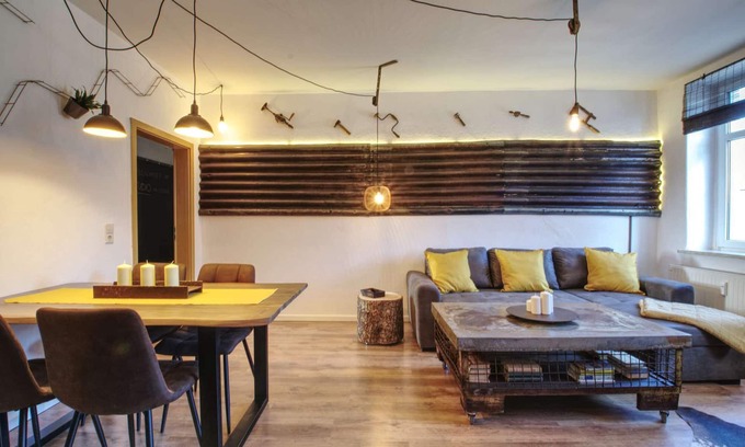 Annaberg-Buchholz Apartment | Ferienwohnung Loft Studio Annaberg mit Kamin und Sonnenterrasse