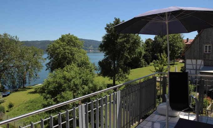 Bodman-Ludwigshafen Apartment | Ferienwohnung Ledergerber
