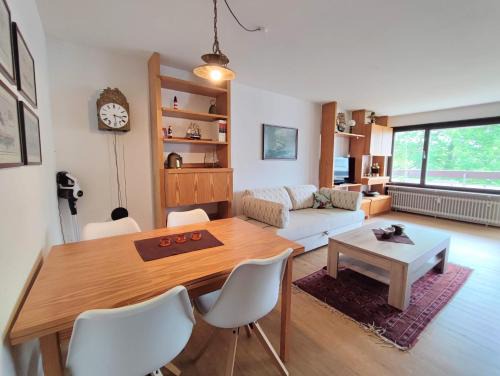 Bodman-Ludwigshafen Apartment | Ferienwohnung Schlosshalde